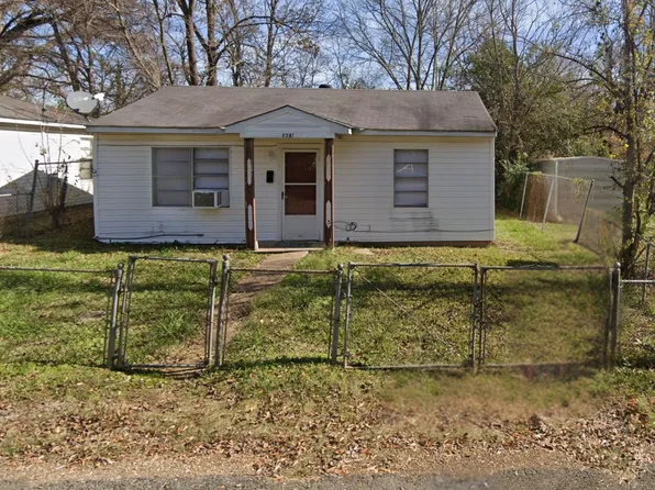 2317 Freewater St, Shreveport, LA 71104