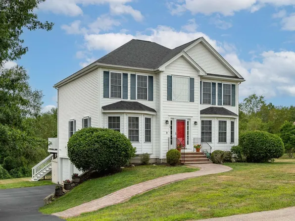 12 Susannahs Crossing, Dover, NH 03820