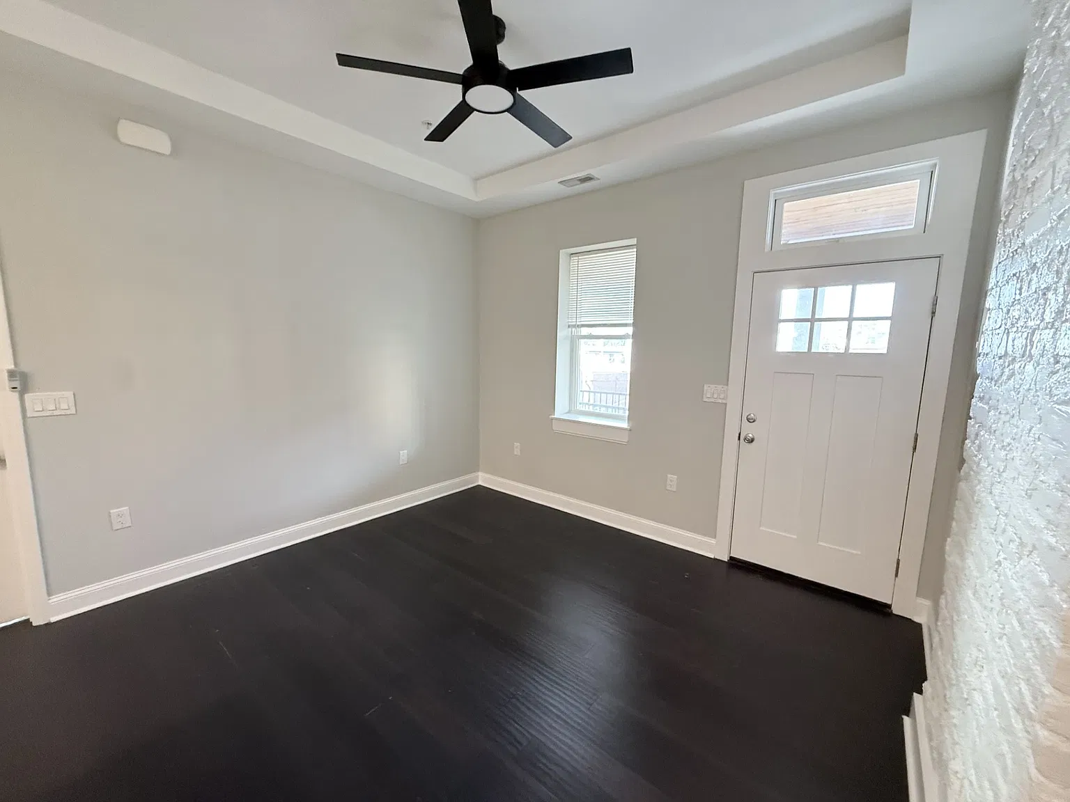 2 bed, $1,575 — Photo 4