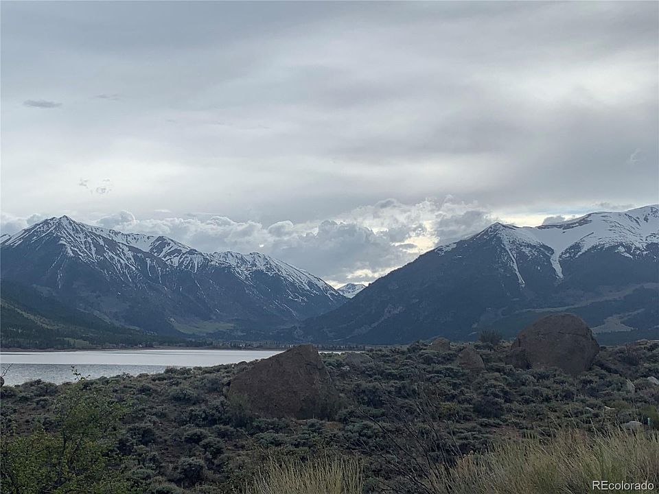 1st image of 361 Peak View Dr