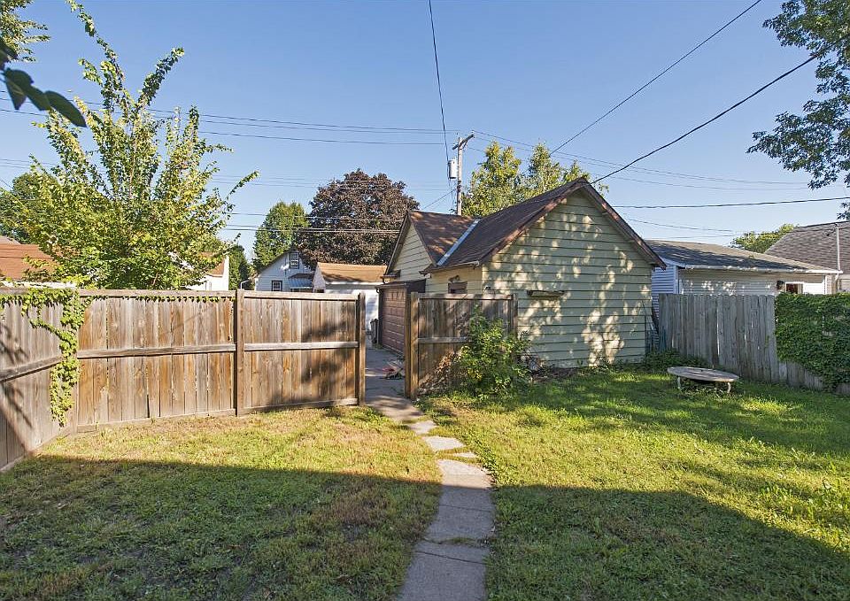 2nd image of 5237 34th Ave S