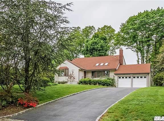 2nd image of 3 Mansion Dr