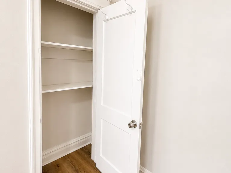 3905 Ventnor Ave #5 — Photo 6