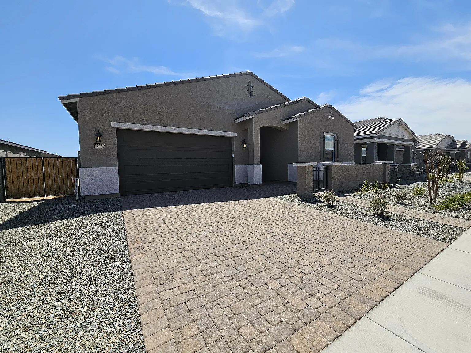 5 bed, 2776 sqft, $2,995 — Photo 1