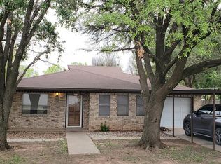 215 W Main St, Blackwell, TX 79506
