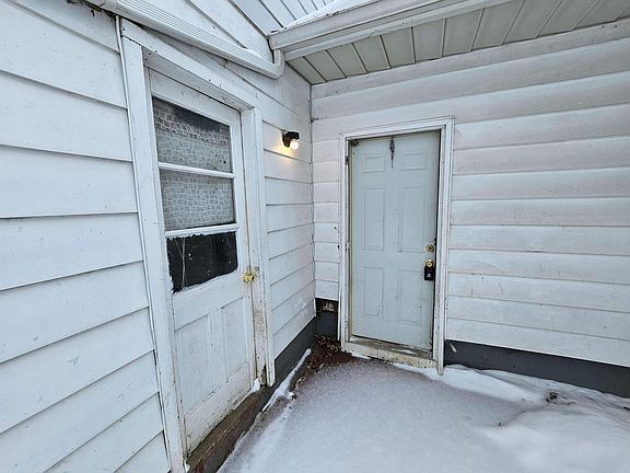 4th image of 11396 N Saginaw Rd