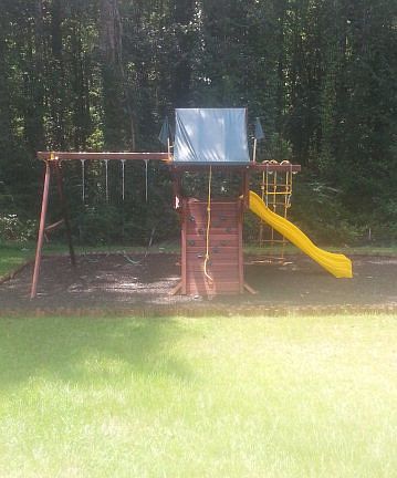 3rd image of 3196 Woodlands Dr