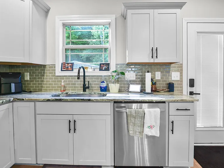 60 Cave Springs Rd — Photo 8