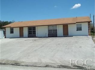 405 Oakmont Ave, Moore Haven, FL 33471