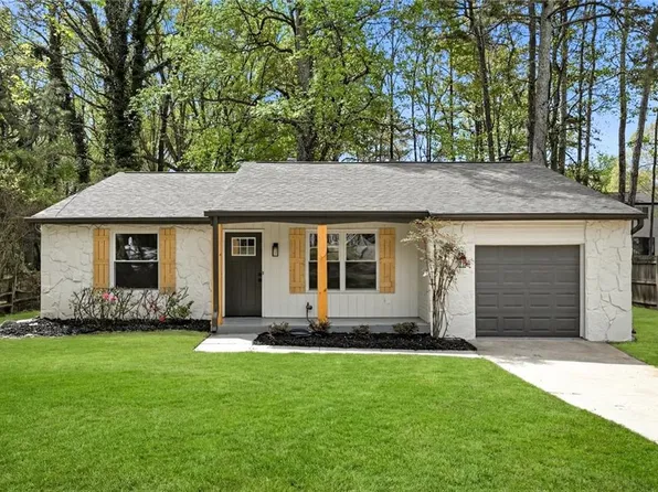 6746 Graves Mill Dr, Norcross, GA 30093