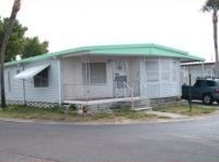 251 Halfmoon Ln, Largo, FL 33770