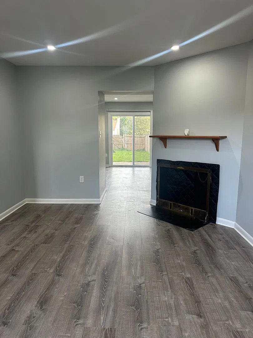 Charming 3BR Townhome in Waldorf — Photo 3