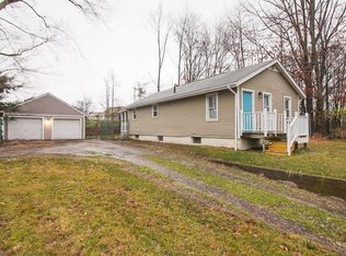 871 Annapolis Ave, Akron, OH 44310