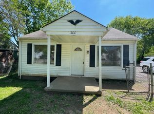 300 E Highland Dr, Columbia, TN 38401