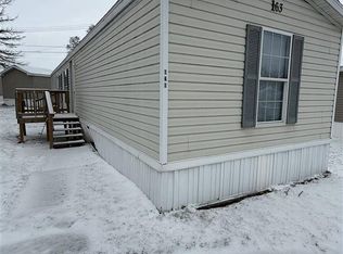 141 2nd St, Caro, MI 48723