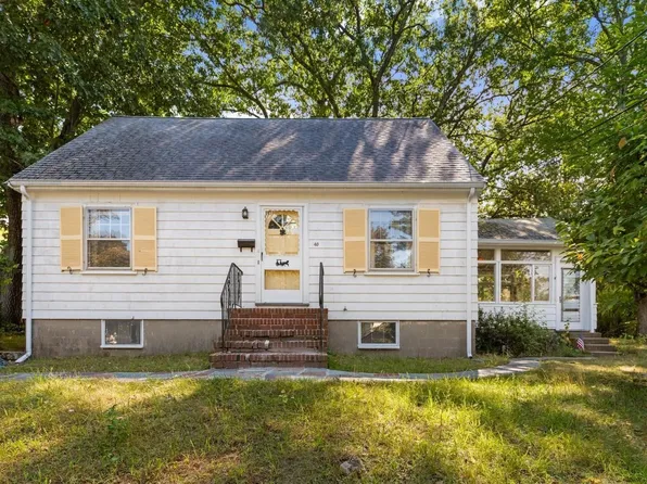40 Valentine Rd, Arlington, MA 02476