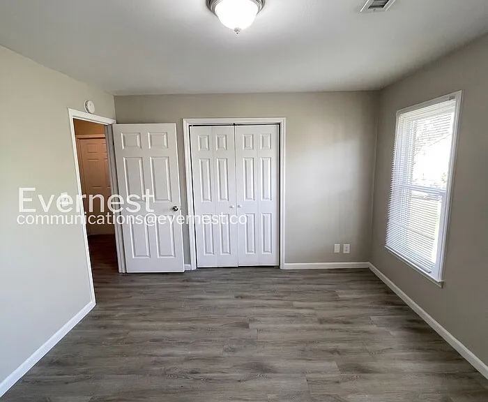 901 Cimarron Ct — Photo 16