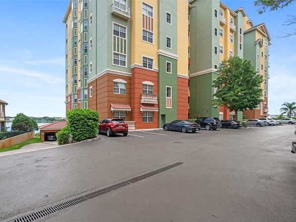 8743 The Esplanade APT 24