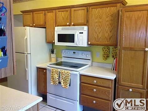 3rd image of 5752 E Town Dr Unit 7