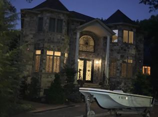 263 Poillon Ave, Staten Island, NY 10312