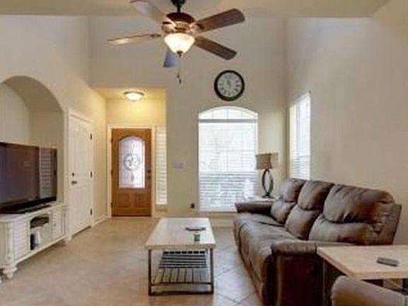 3rd image of 15400 Interlachen Dr