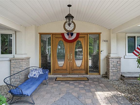 3rd image of 7400 W Radcliff Avenue