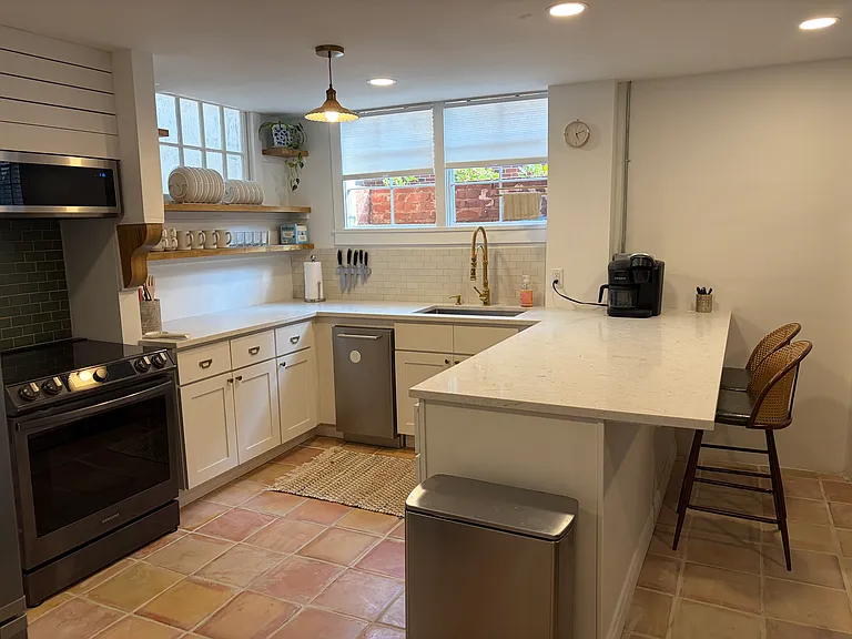 106 N Buchanan Blvd #1 — Photo 12