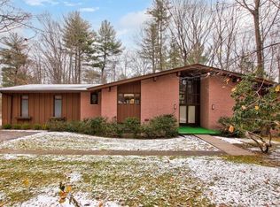 4600 Arbor Dr, Midland, MI 48640