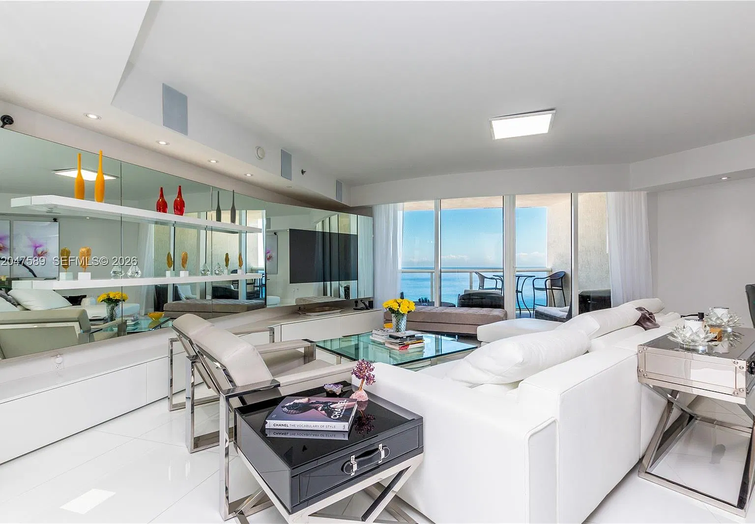 17201 Collins Ave — Photo 4