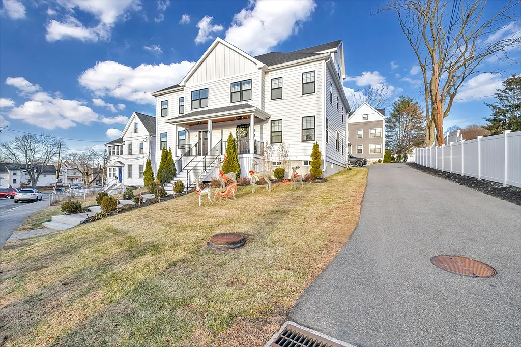 Building Photo - 54 Williams Ave #A