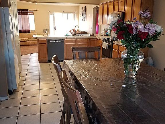 4th image of 3621 Monterey Dr
