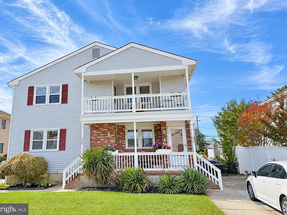 320-22 Waldon Dr