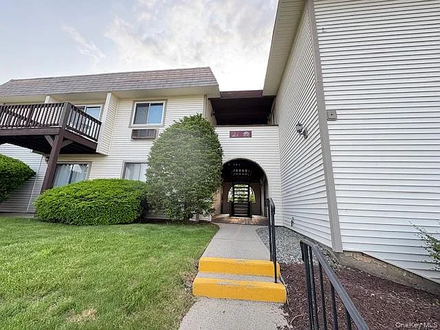 21 Village Park Dr #2A — Photo 3