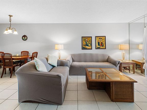 5th image of 2350 NE 14th Street Cswy APT 505
