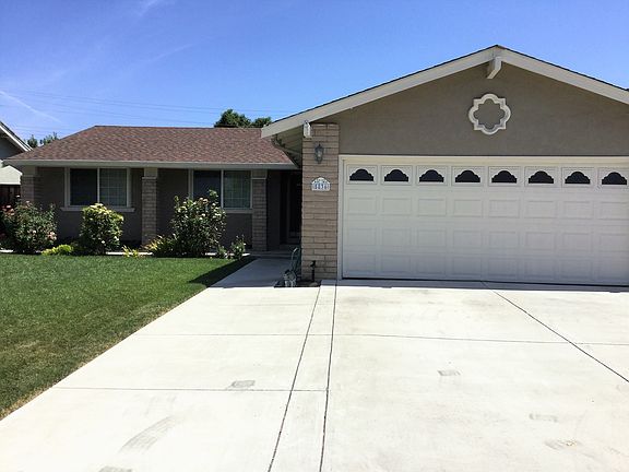 3rd image of 5836 Lalor Dr