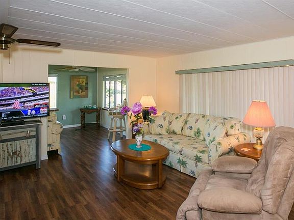 5th image of 1122 Barefoot Cir