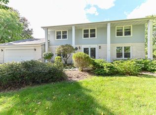 1155 Tanglewood Ct, Brookfield, WI 53005