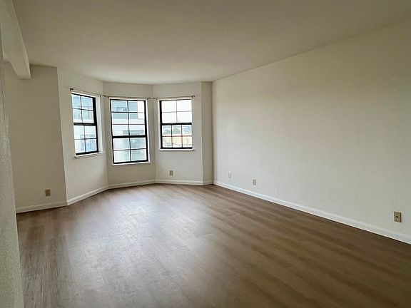 5th image of 575 27th Ave #1