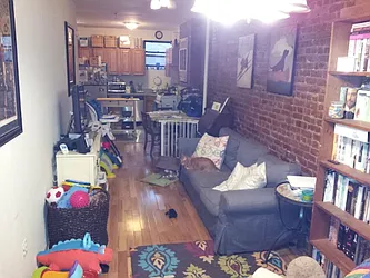 Rented by ZealEstate Group Inc