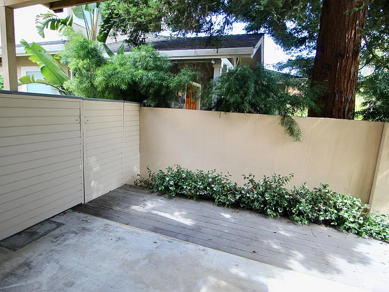 925 Azure St #1 — Photo 18