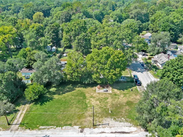 1573 E 73rd St, Indianapolis, IN 46240