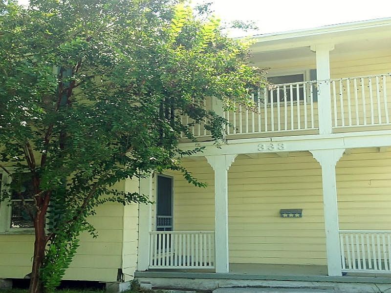 1st image of 333 Oleander Ave