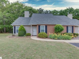 105 Daniel Ct, Mauldin, SC 29662