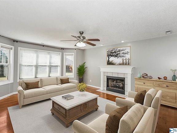 5th image of 302 Early Harvest Ct