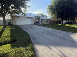 3262 SW Cohutta St, Port Saint Lucie, FL 34953