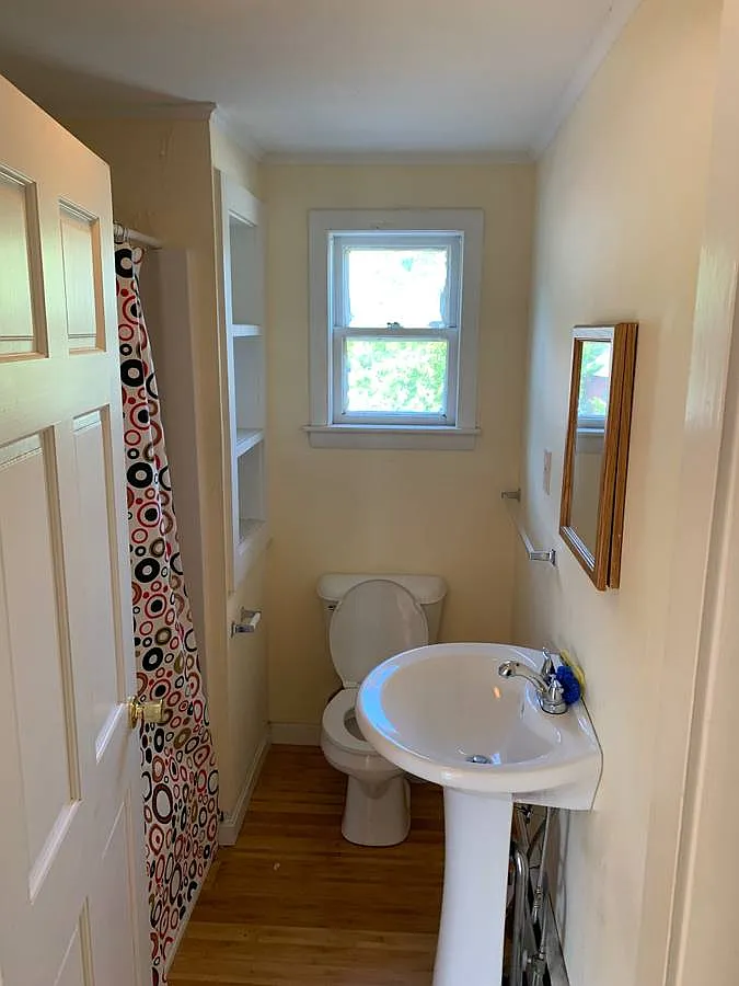 1 bed, 750 sqft, $1,650 — Photo 4