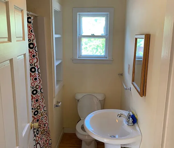 10 Leland St #A — Photo 4