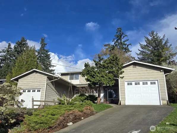 924 - 926 CRESTVIEW Lane, Mount Vernon, WA 98273