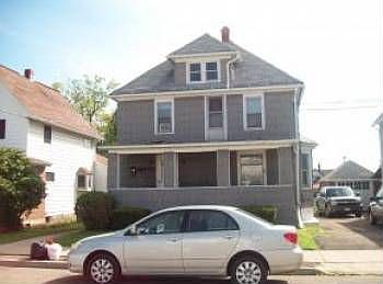 2nd image of 120 Hill Ave