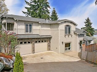 11050 Durland Ave NE, Seattle, WA 98125